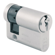 côté d'un demi Cylindre portes de garage Hörmann 3091449