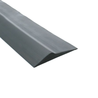 Seuil de sol pour porte de garage sectionnelle La Toulousaine