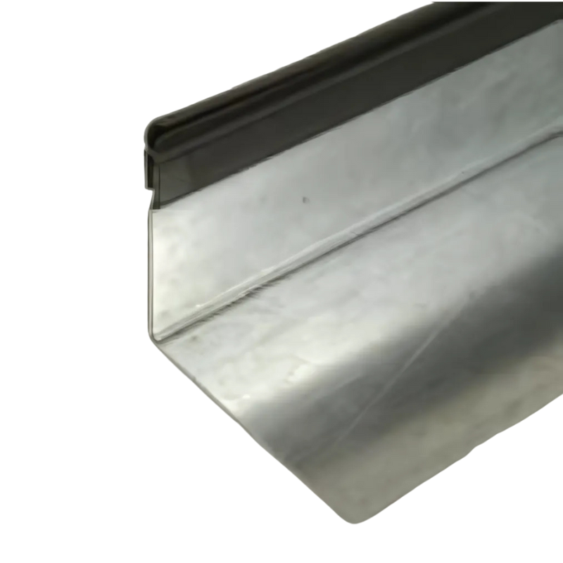 Vue installé joint latéral pour porte de garage sectionnelle