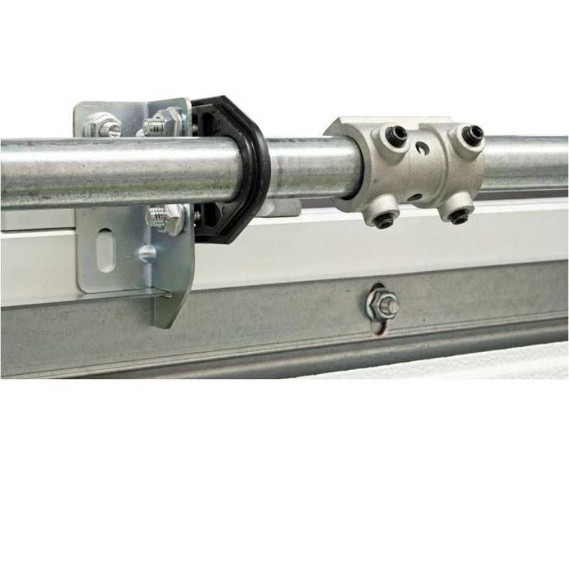 Vue posé palier intermédiaire d'arbre pour porte de garage sectionnelle