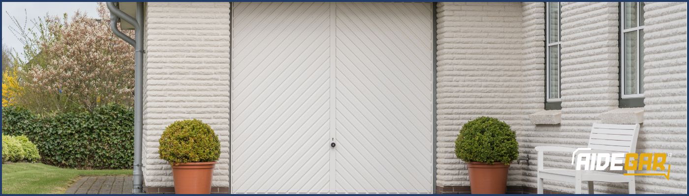 Résoudre_un_problème_de_fermeture_sur_une_porte_de_garage_basculante_manuelle_thumb