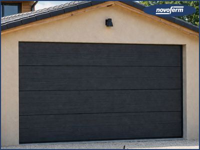 Réparer sa porte de garage Novoferm avec Aidegar, partenaire de la marque depuis 2012